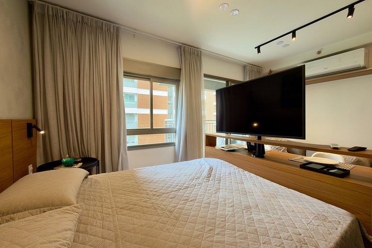 Apê em Perdizes 4° andar com A/C próx. ao Allianz.