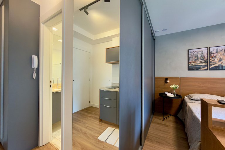 Apê em Perdizes 4° andar com A/C próx. ao Allianz.