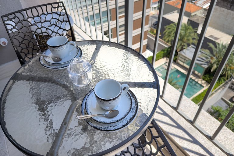 Apê em Perdizes 9° andar com A/C próx. ao Allianz.