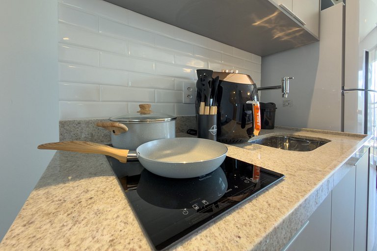 Apê em Perdizes 9° andar com A/C próx. ao Allianz.