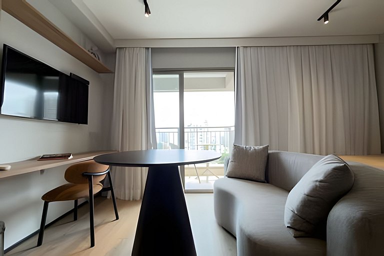 [GA 86] Apê com AR próx. Allianz e Hosp. Einstein