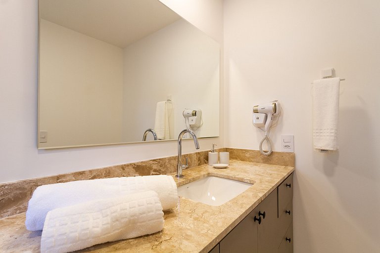 [GA 51] Apê com AR próx. Allianz e Hosp. Einstein