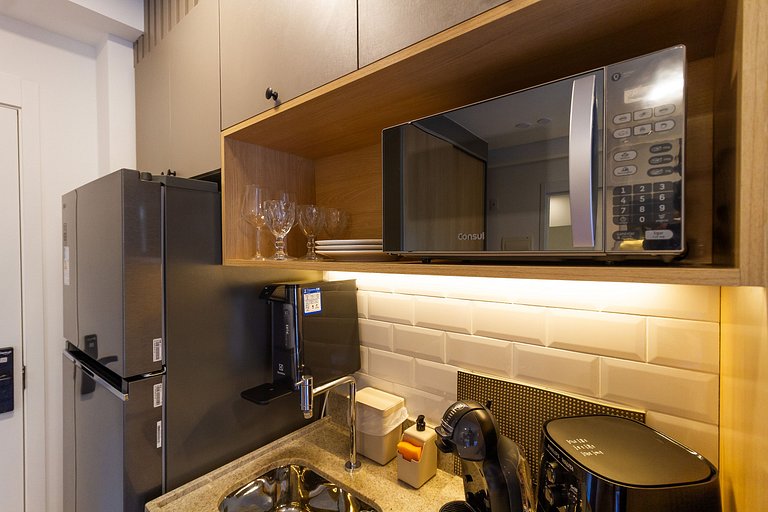 [GA 51] Apê com AR próx. Allianz e Hosp. Einstein