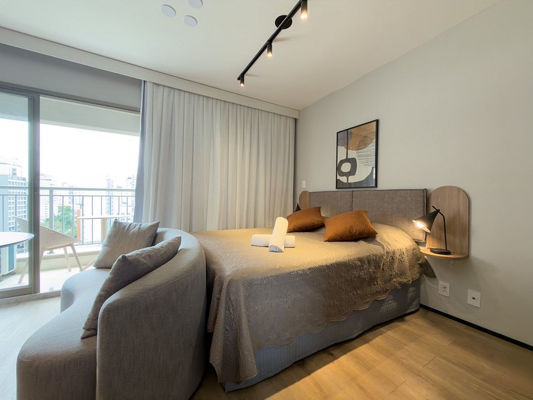 [GA 63] Apê com AR próx. Allianz e Hosp. Einstein