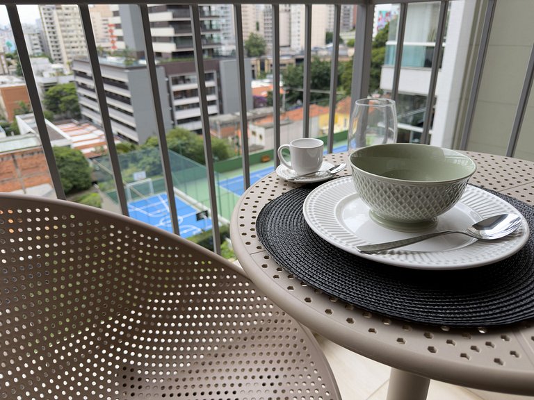 [GA 63] Apê com AR próx. Allianz e Hosp. Einstein