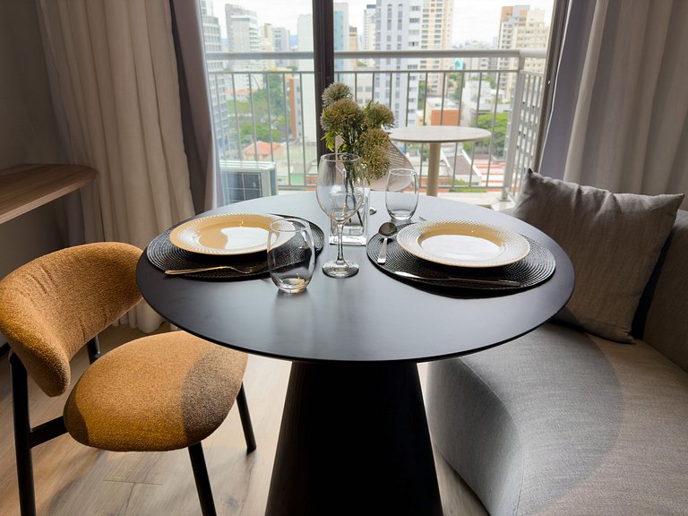 [GA 63] Apê com AR próx. Allianz e Hosp. Einstein