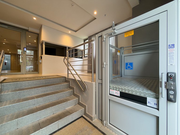 [GA 51] Apê com AR próx. Allianz e Hosp. Einstein